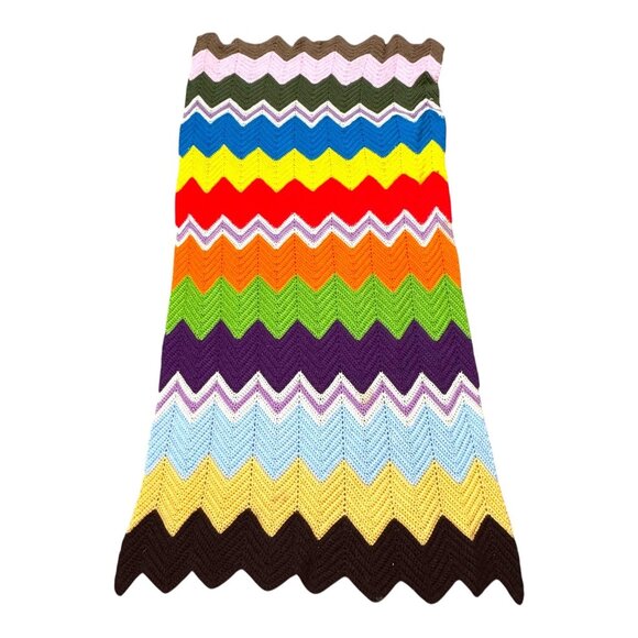 Vtg Rainbow Chevron Afghan Blanket Handmade Crochet Sofa Throw Zigzag Pattern - Picture 1 of 4